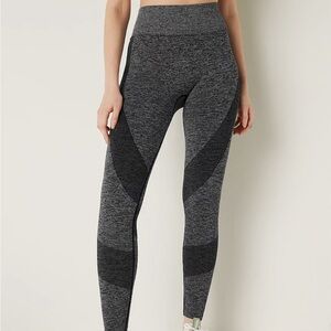 PINK ACTIVE leggings